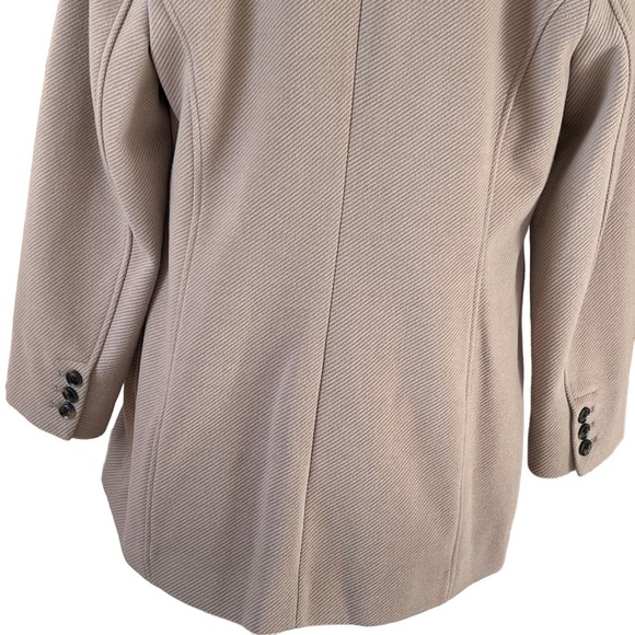 BCBGMAXAZRIA Women’s Peak Lapel Double Breasted Coat Size L Stone Color Classic - Picture 10 of 12